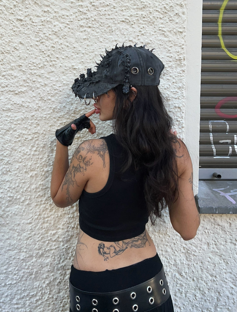 Cap with silicone horns