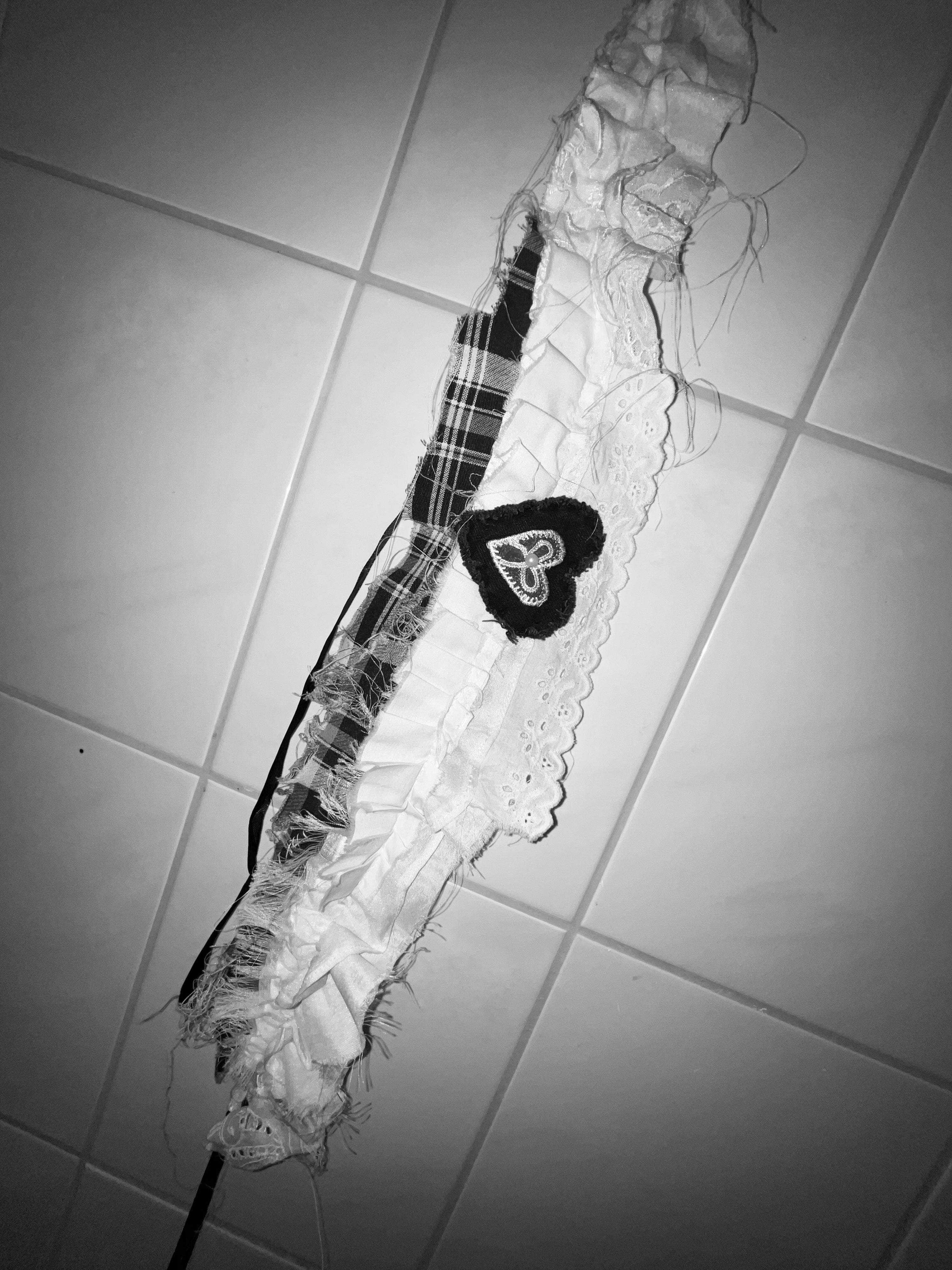 FABRIC POEM WITH BLACK HEART INSIDE A BOW AND SHINY PEARL – MAAY SPACE