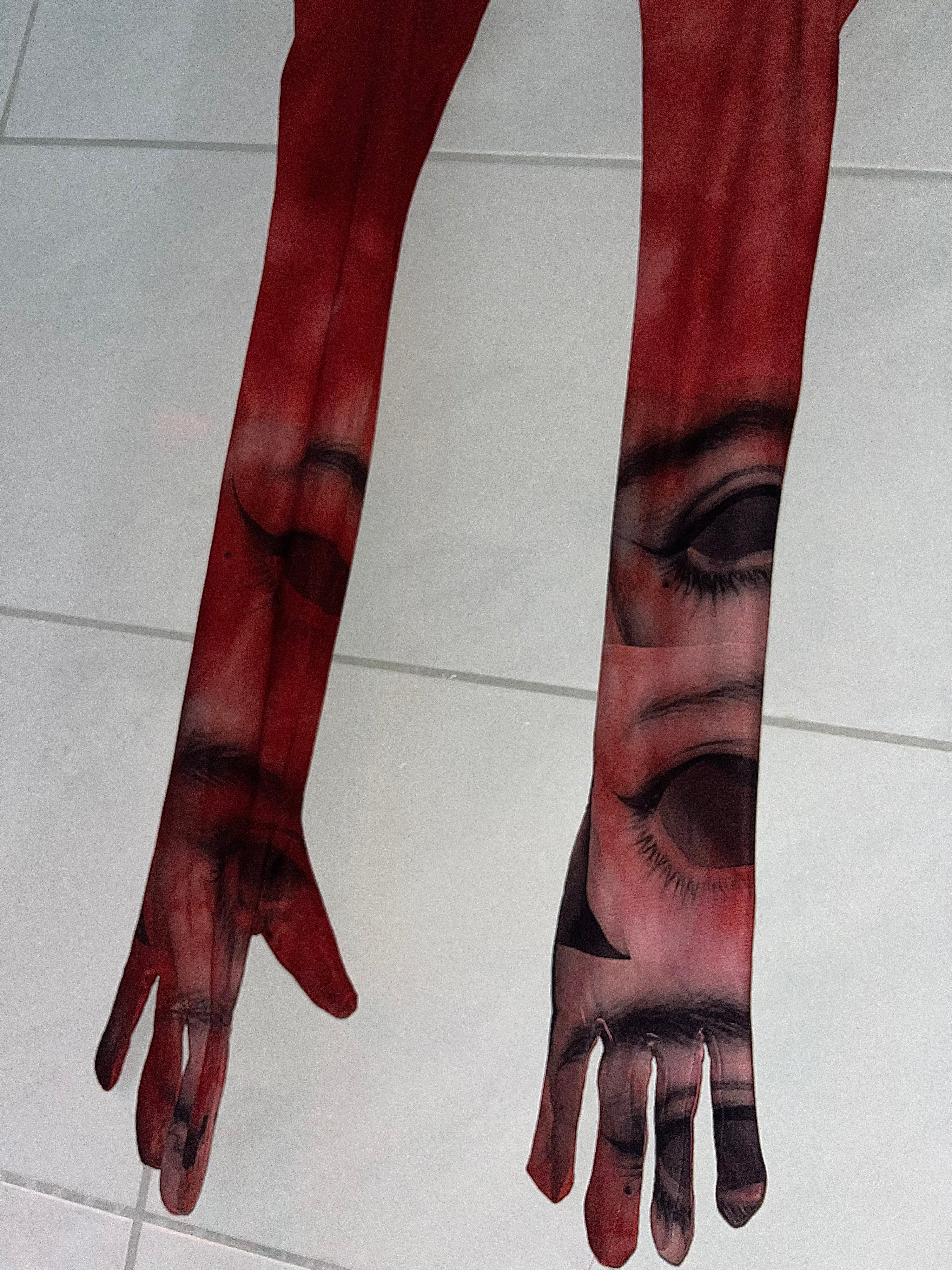 DOLL GLOVES – MAAY SPACE